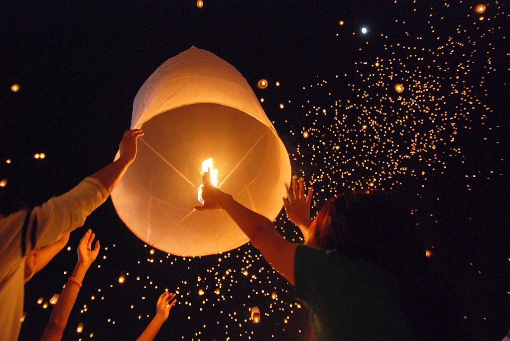 skylantern.jpg