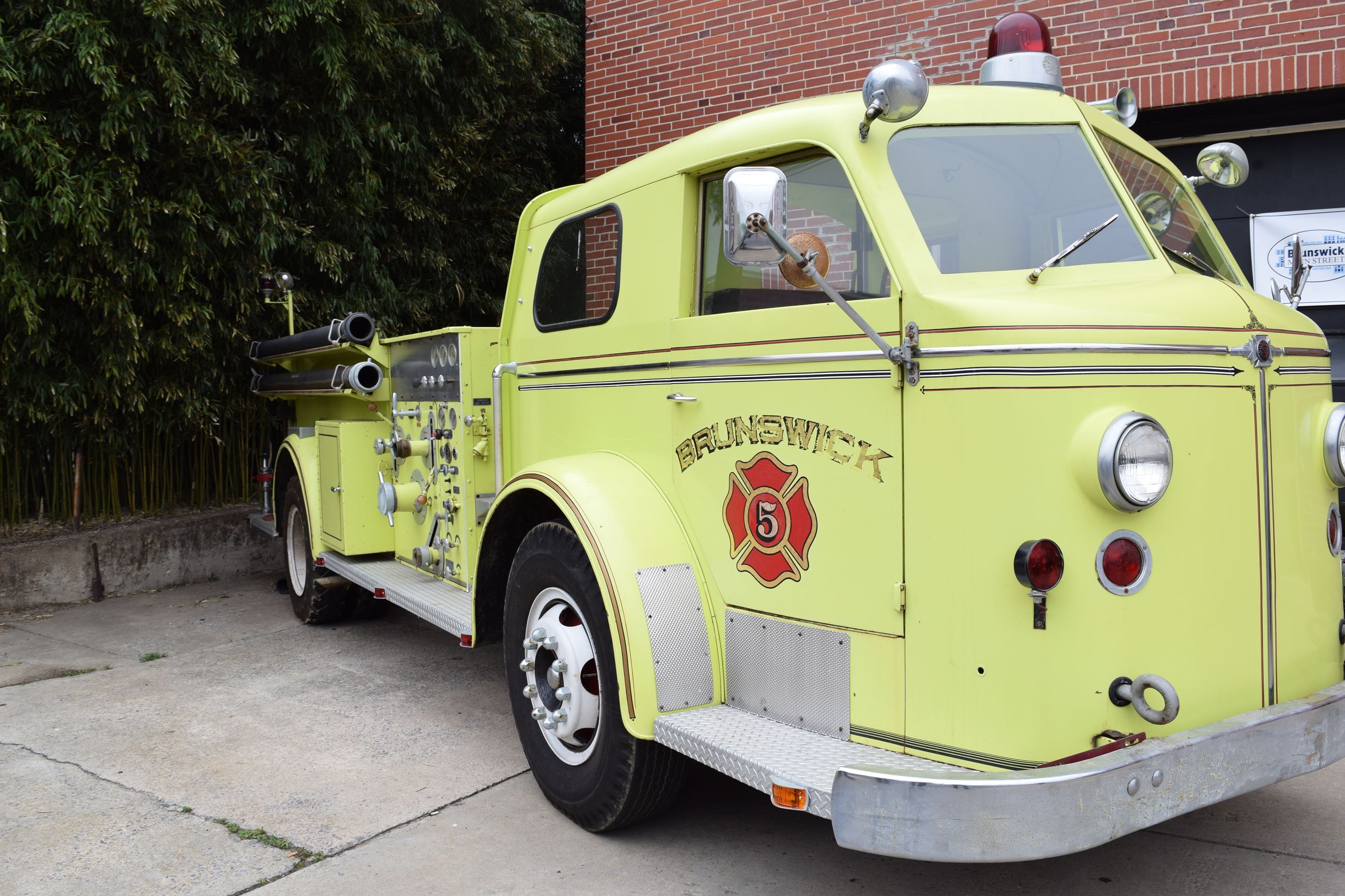 1953 Brunswick American LaFrance Fire Truck